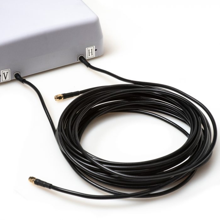 Bluespot: 4G/5G Antenna 698-4000Mhz Bi-Directional- cable 1